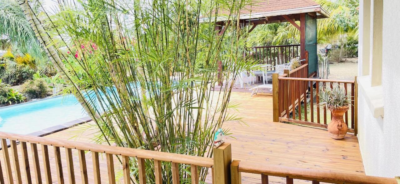 La Villa Emeraude 04 Etoiles سانت فرانسوا المظهر الخارجي الصورة